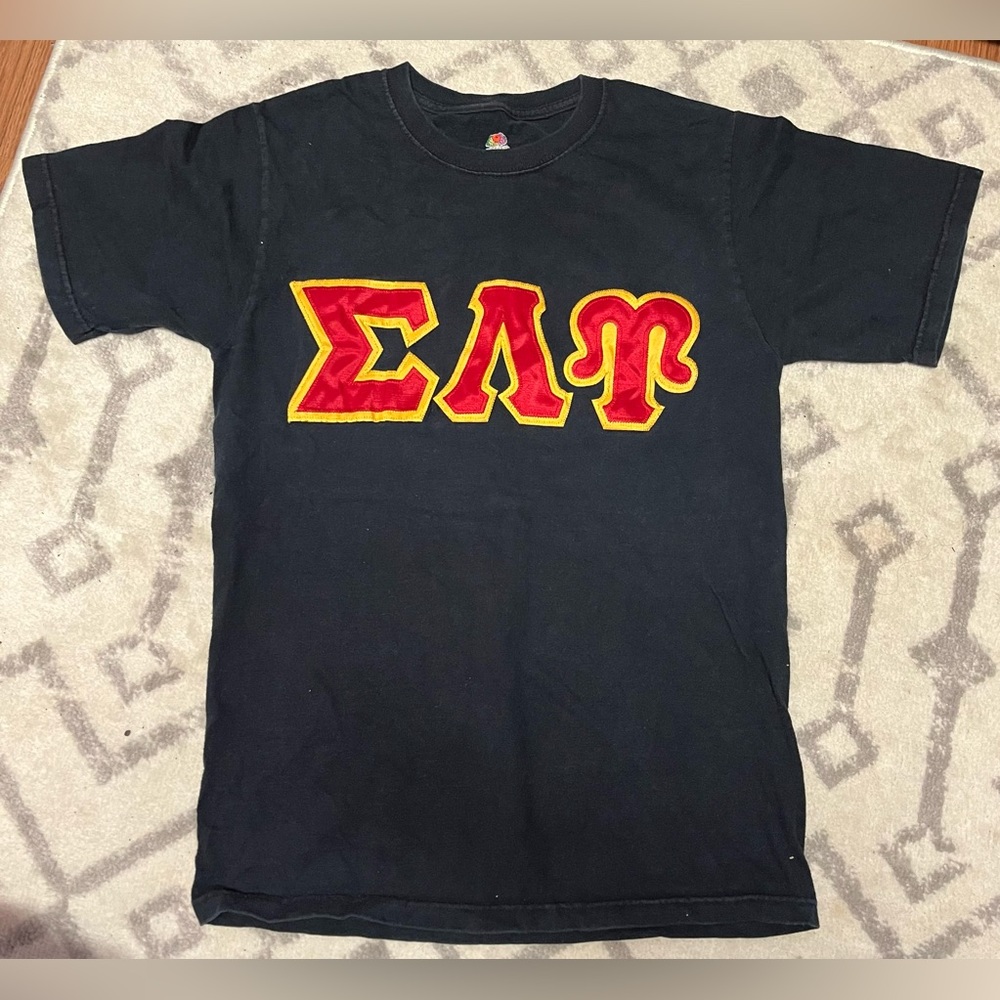 Sigma Lambda Upsilon Señoritas Latinas Unidas Sorority, Inc. shirt
